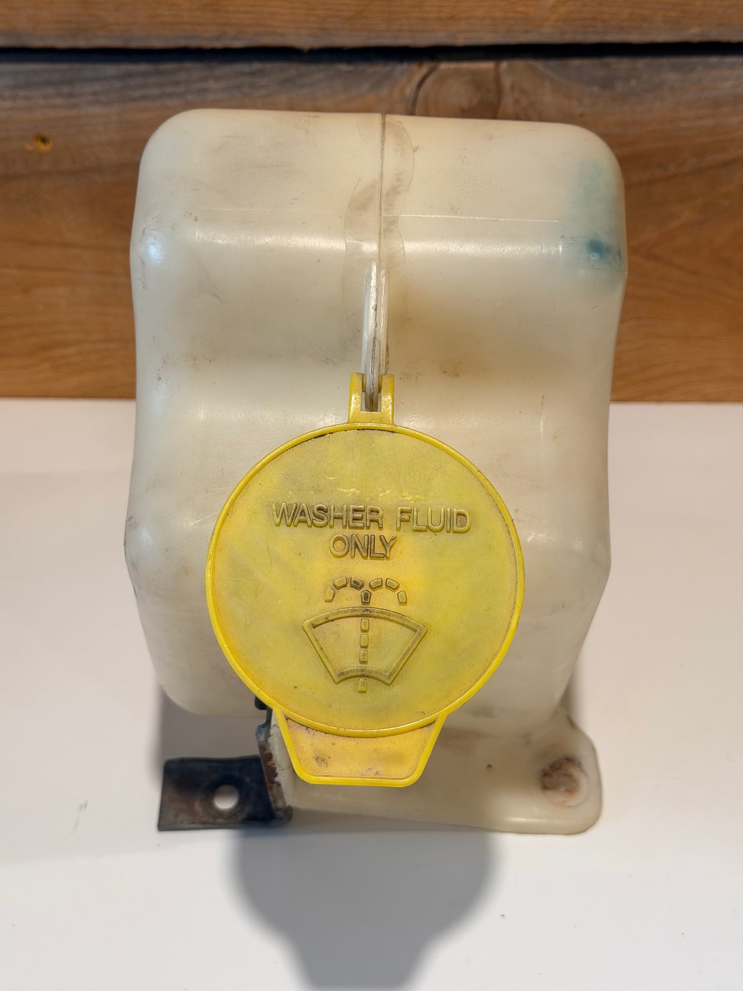 Jeep - 97-02 Jeep TJ Wrangler Single Pump Windshield Washer Reservoir Sprayer Tank OEM