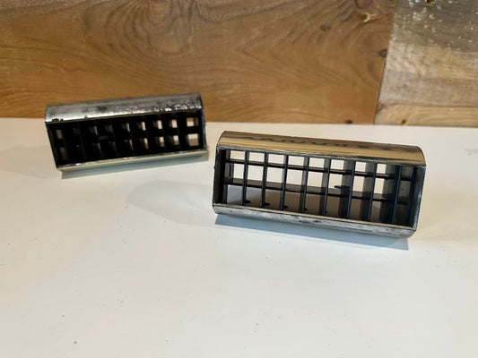 Chevy - 1973-80 Chevy Squarebody C10-30 K10-30 K5 Blazer Suburban OEM Dash Vents