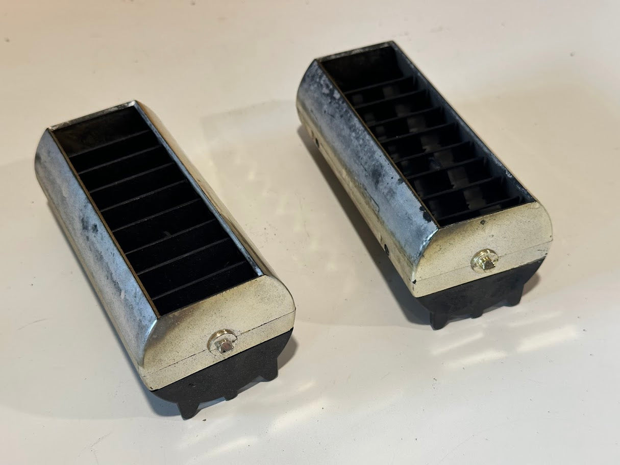 Chevy - 1973-80 Chevy Squarebody C10-30 K10-30 K5 Blazer Suburban OEM Dash Vents