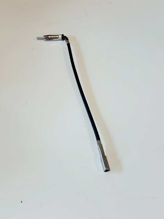 Chevy - 88-06 Chevy Suburban Factory Stereo to Aftermarket Radio Antenna Adapter