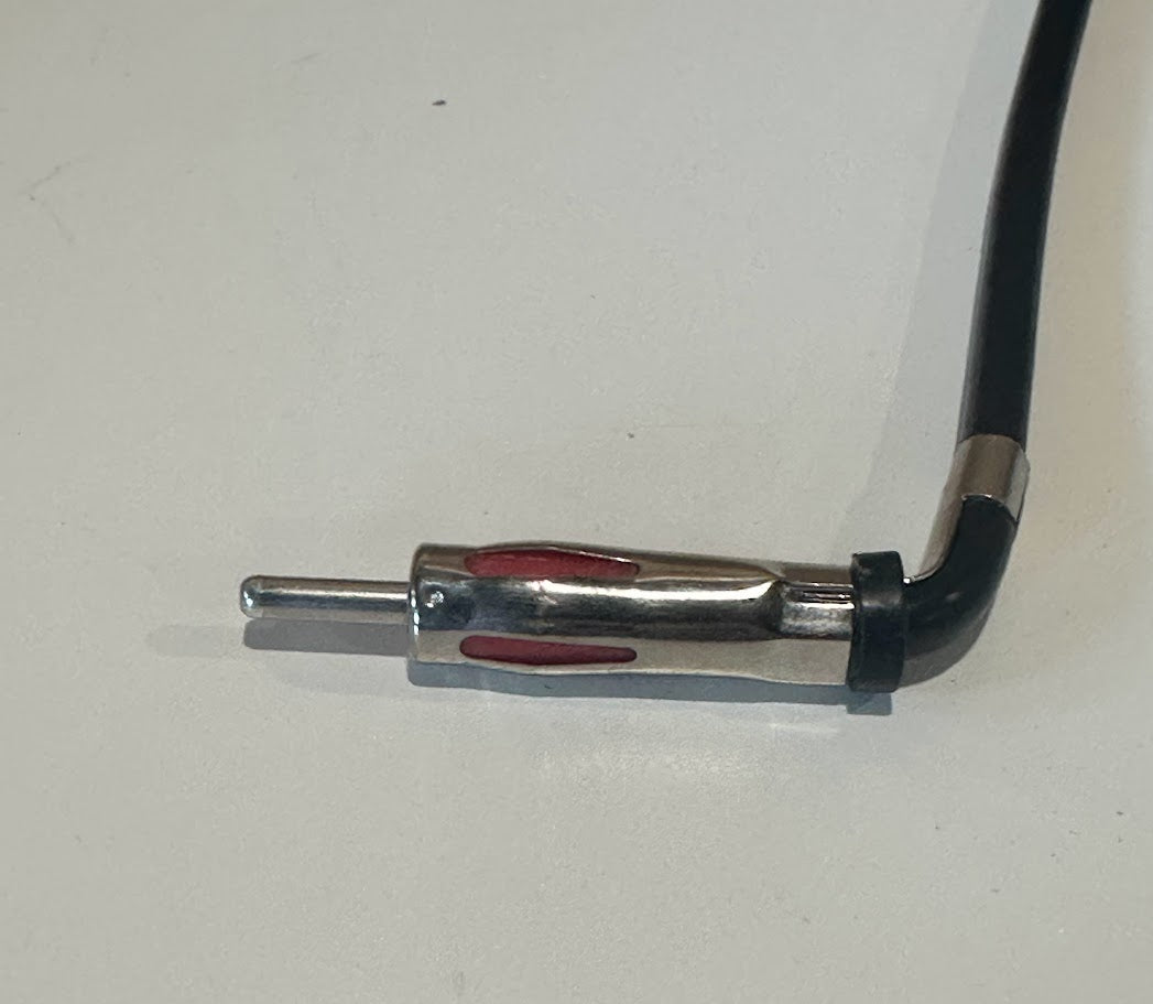 Chevy - 88-06 Chevy Suburban Factory Stereo to Aftermarket Radio Antenna Adapter