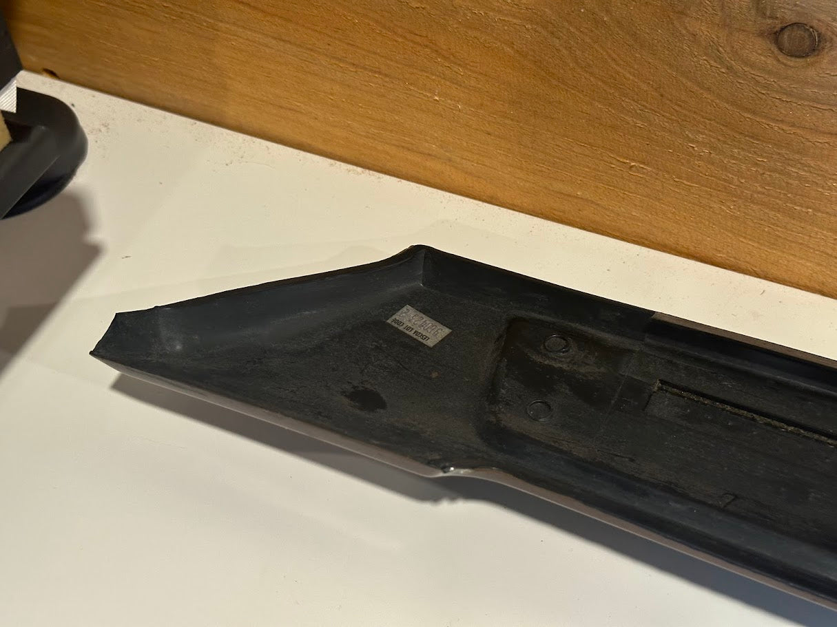 Jeep - 1984-1996 Jeep Cherokee XJ OEM LH Gray Interior Door Panel Upper Woodgrain Trim - USED
